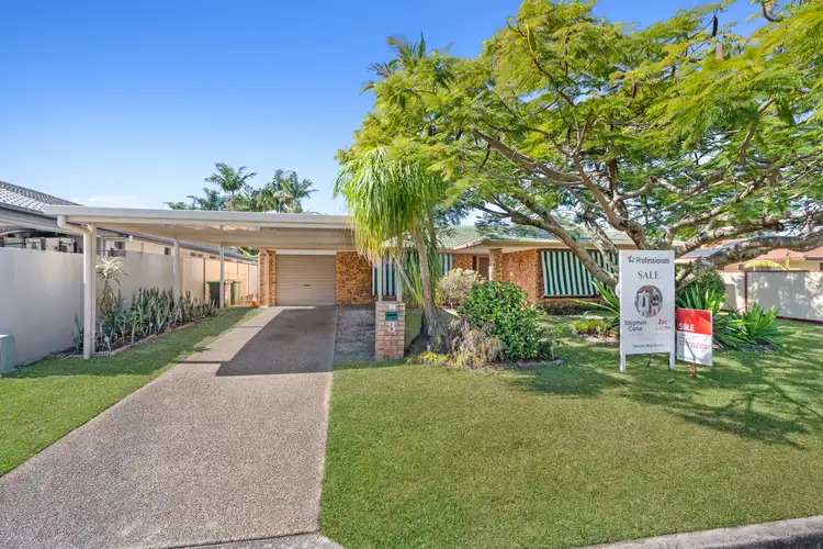 3 Burrendong Road, Coombabah QLD 4216