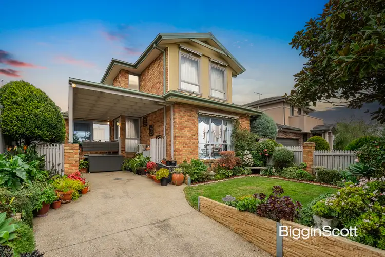 Main view of Homely townhouse listing, 1/18 Avon Street, Bulleen VIC 3105