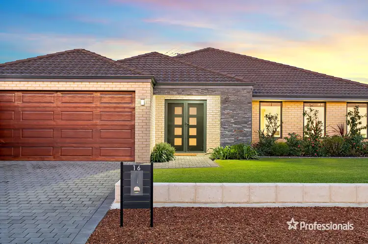 16 Cowra Turn, Aveley WA 6069