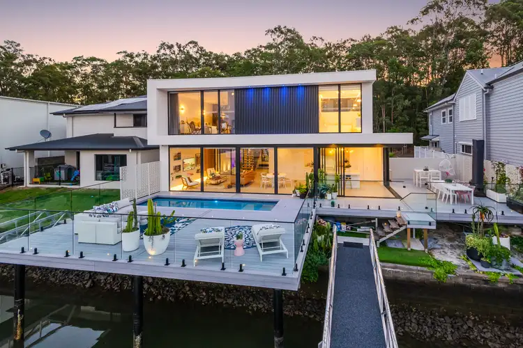 8 Sovereign Lane, Coomera Waters QLD 4209