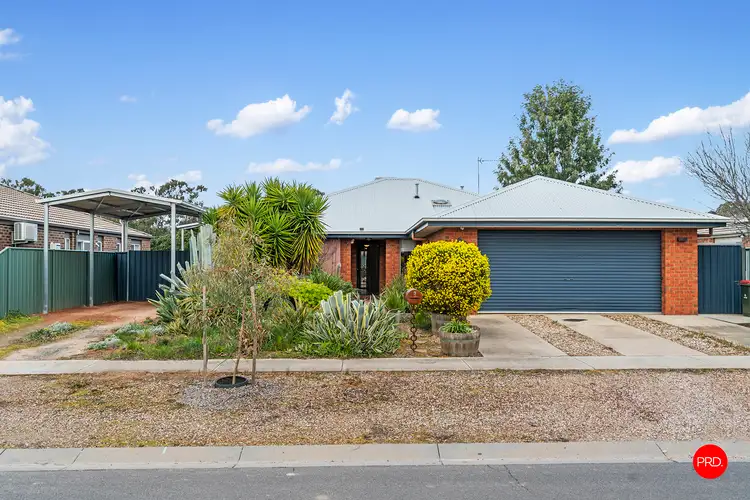 3 Rosea Court, Ascot VIC 3551