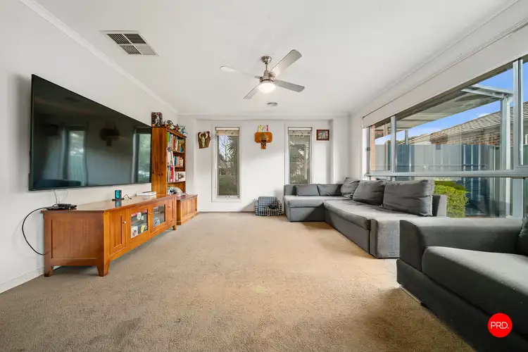 Second view of Homely house listing, 3 Rosea Court, Ascot VIC 3551
