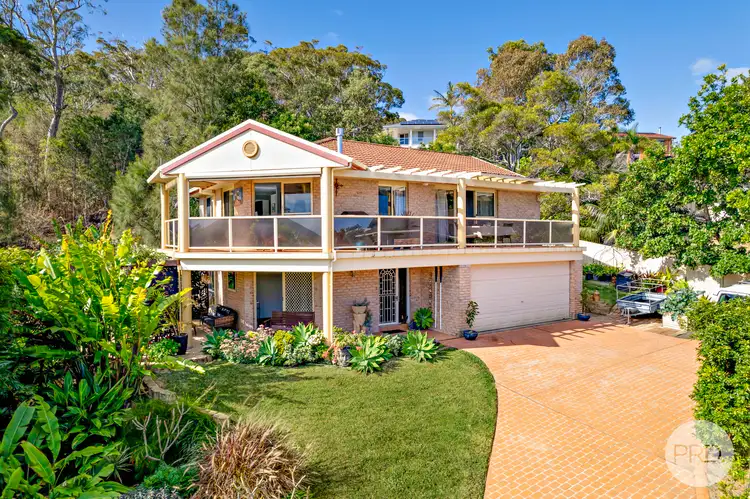 2/9 The Peninsula, Corlette NSW 2315
