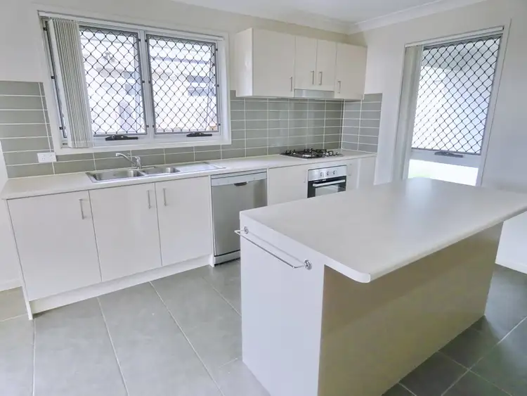 Main view of Homely house listing, 8/3-5 Pine Grove Drive, Crestmead QLD 4132