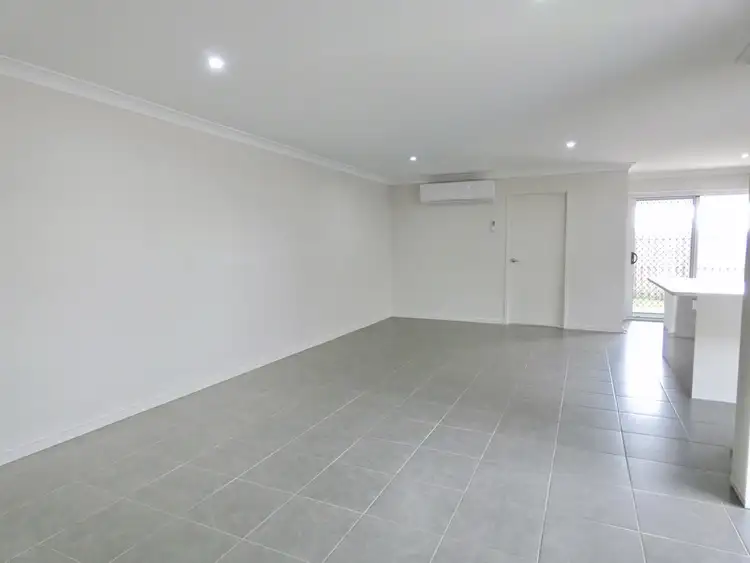 Third view of Homely house listing, 8/3-5 Pine Grove Drive, Crestmead QLD 4132