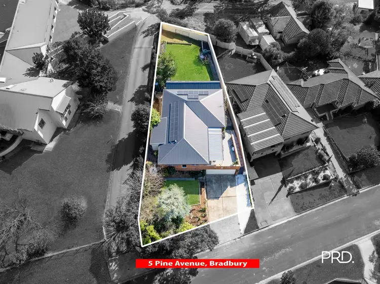 5 Pine Avenue, Bradbury NSW 2560