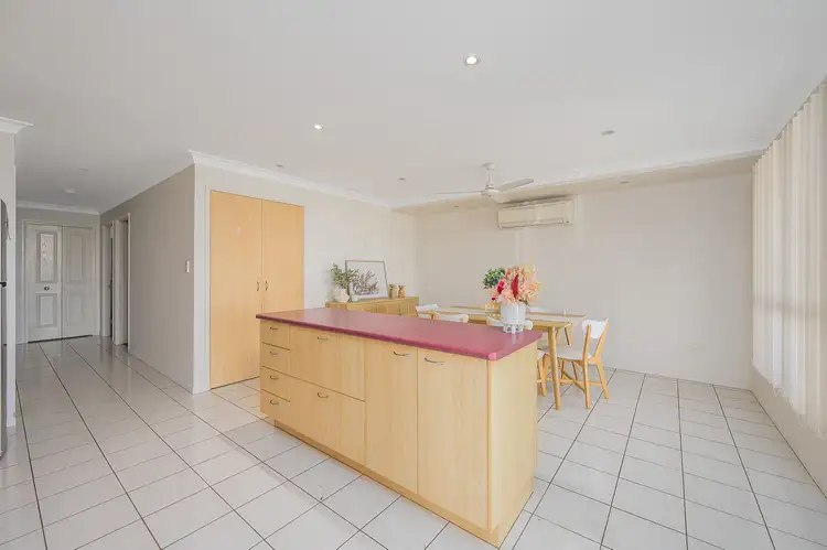 Seventh view of Homely semi-detached listing, 17a Whitbread Road, Clinton QLD 4680
