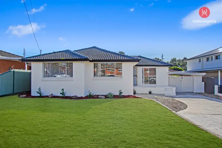 13 Tantani Avenue, Green Valley NSW 2168