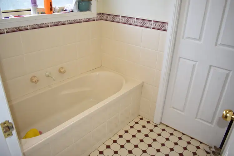 Sixth view of Homely house listing, 9 Alder Avenue, Parkes NSW 2870