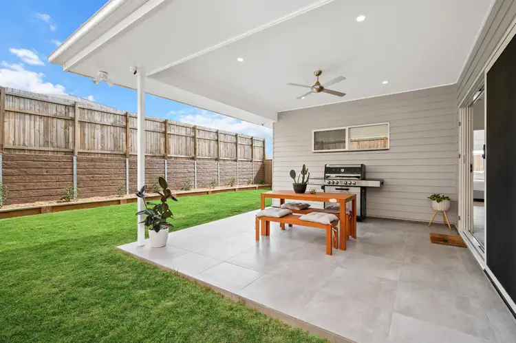 40 Raniga Drive, Bellbird Park QLD 4300
