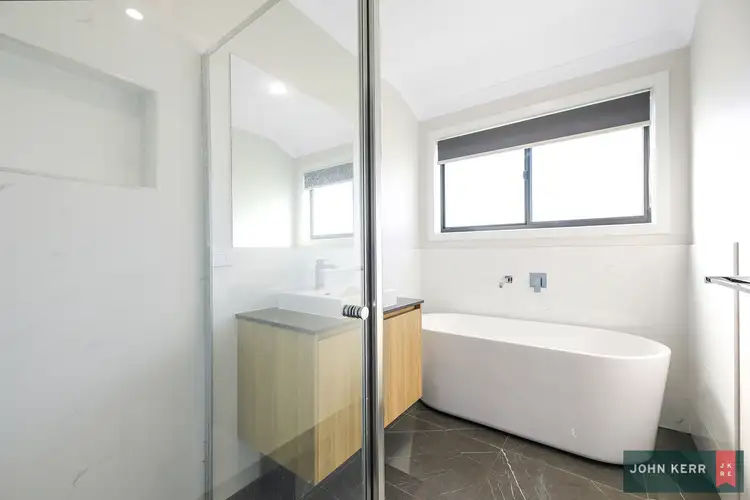 Fifth view of Homely house listing, 2 Farmers Way, Trafalgar VIC 3824