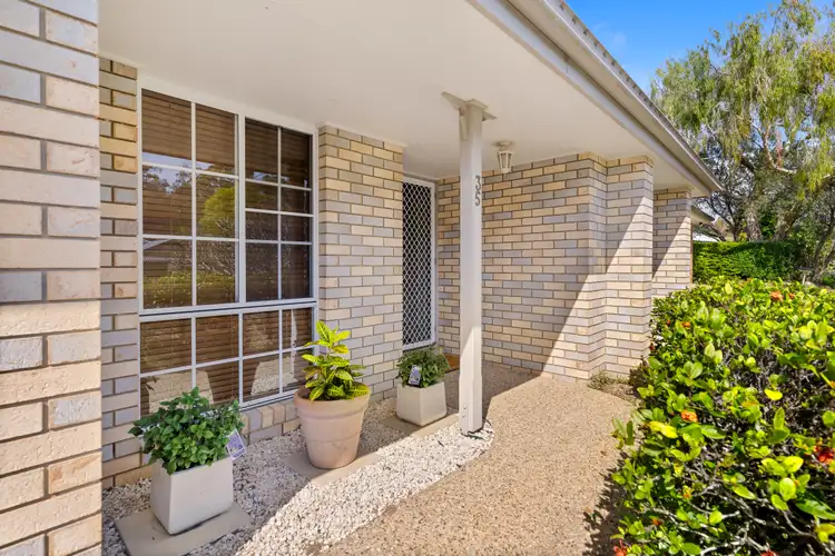 35 Regency Drive, Regents Park QLD 4118