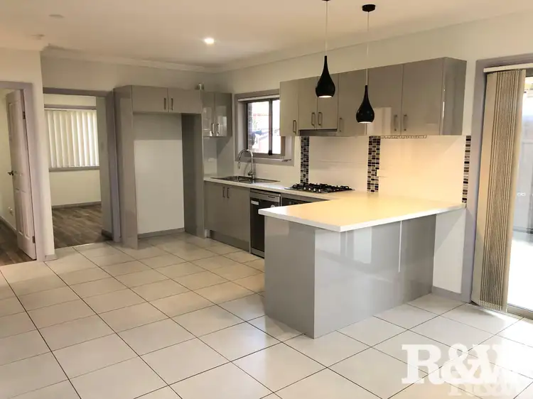 18A Charlton Place, St Clair NSW 2759