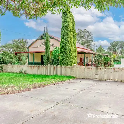 20 Church Street, Kelmscott WA 6111