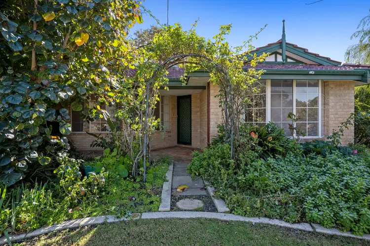 Fourth view of Homely house listing, 2 Banyon Close, Halls Head WA 6210