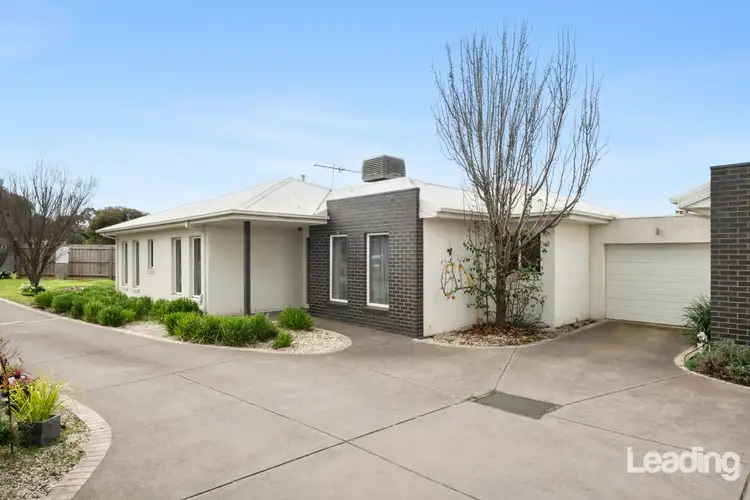 Second view of Homely house listing, 3/13-15 Logan Court, Sunbury VIC 3429