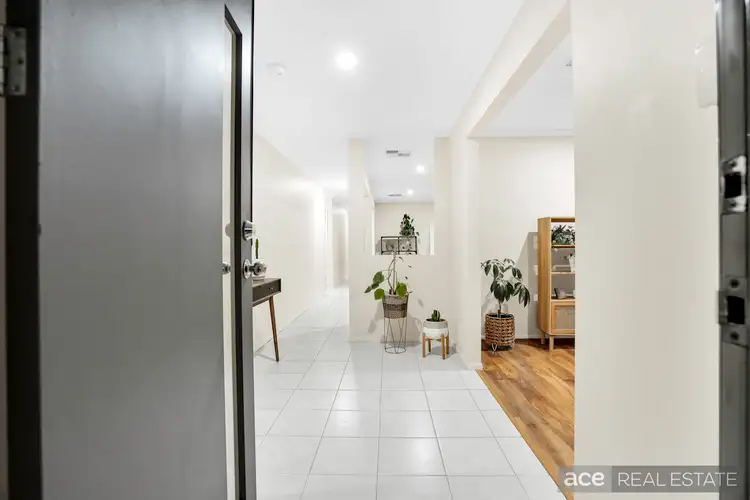 Fifth view of Homely house listing, 6 Urban Drive, Williams Landing VIC 3027