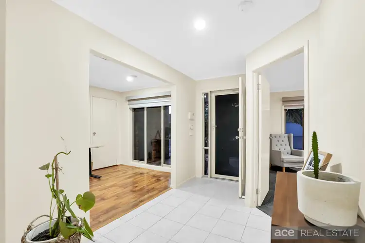 Seventh view of Homely house listing, 6 Urban Drive, Williams Landing VIC 3027