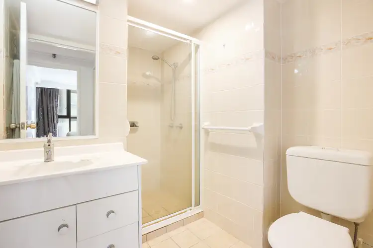 Fifth view of Homely unit listing, 25/35 Broadbeach Boulevard, Broadbeach QLD 4218