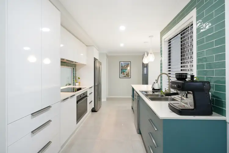 Sixth view of Homely house listing, 6 Muston Court, Carrara QLD 4211