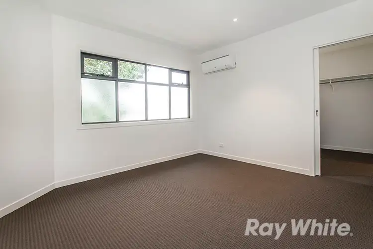 Third view of Homely unit listing, 2/322 Huntingdale Road, Mount Waverley VIC 3149