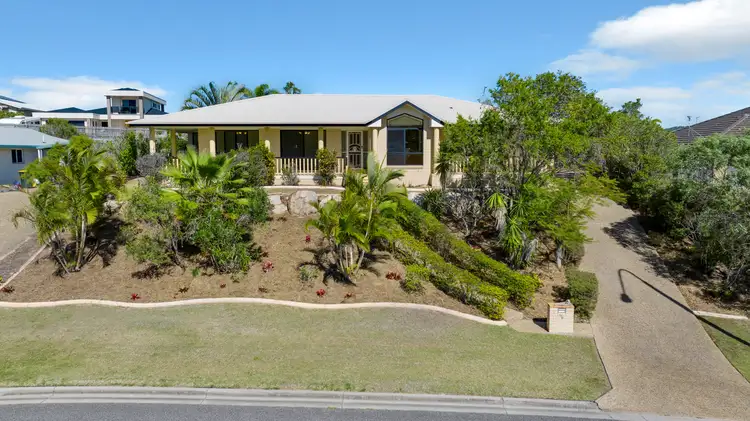 176 J Hickey Avenue, Clinton QLD 4680