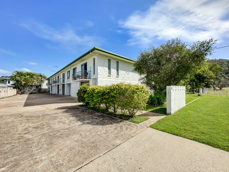 4 Margaret Street, West End QLD 4810