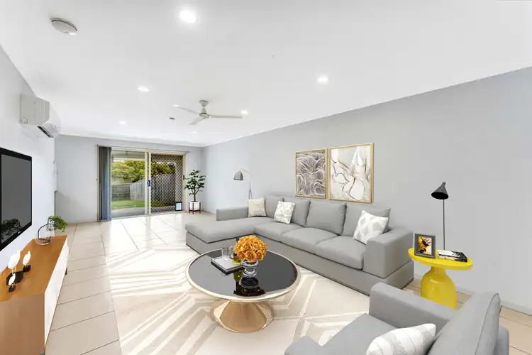 1/3 Boscawan Crescent, Bellbird Park QLD 4300