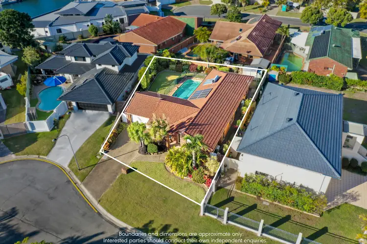 3 Aroa Court, Runaway Bay QLD 4216