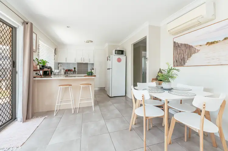 1/12 Orchard Drive, Kirkwood QLD 4680