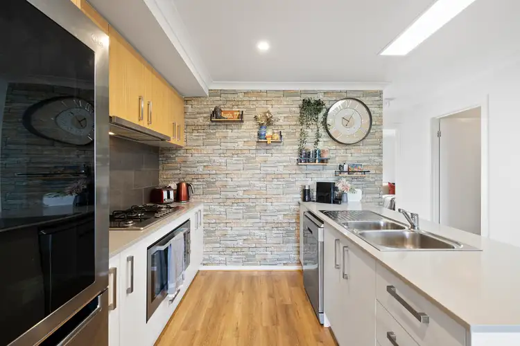 Sixth view of Homely house listing, 7 Mahara Walk, Cranbourne West VIC 3977