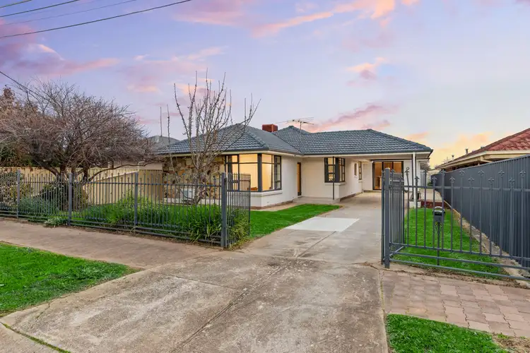 16 Kingswell Avenue