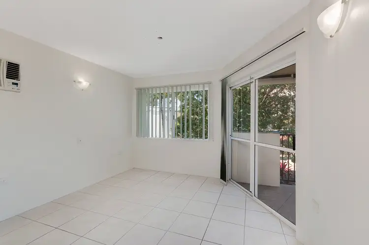 Fourth view of Homely unit listing, 7/239 Lake Street, Cairns North QLD 4870