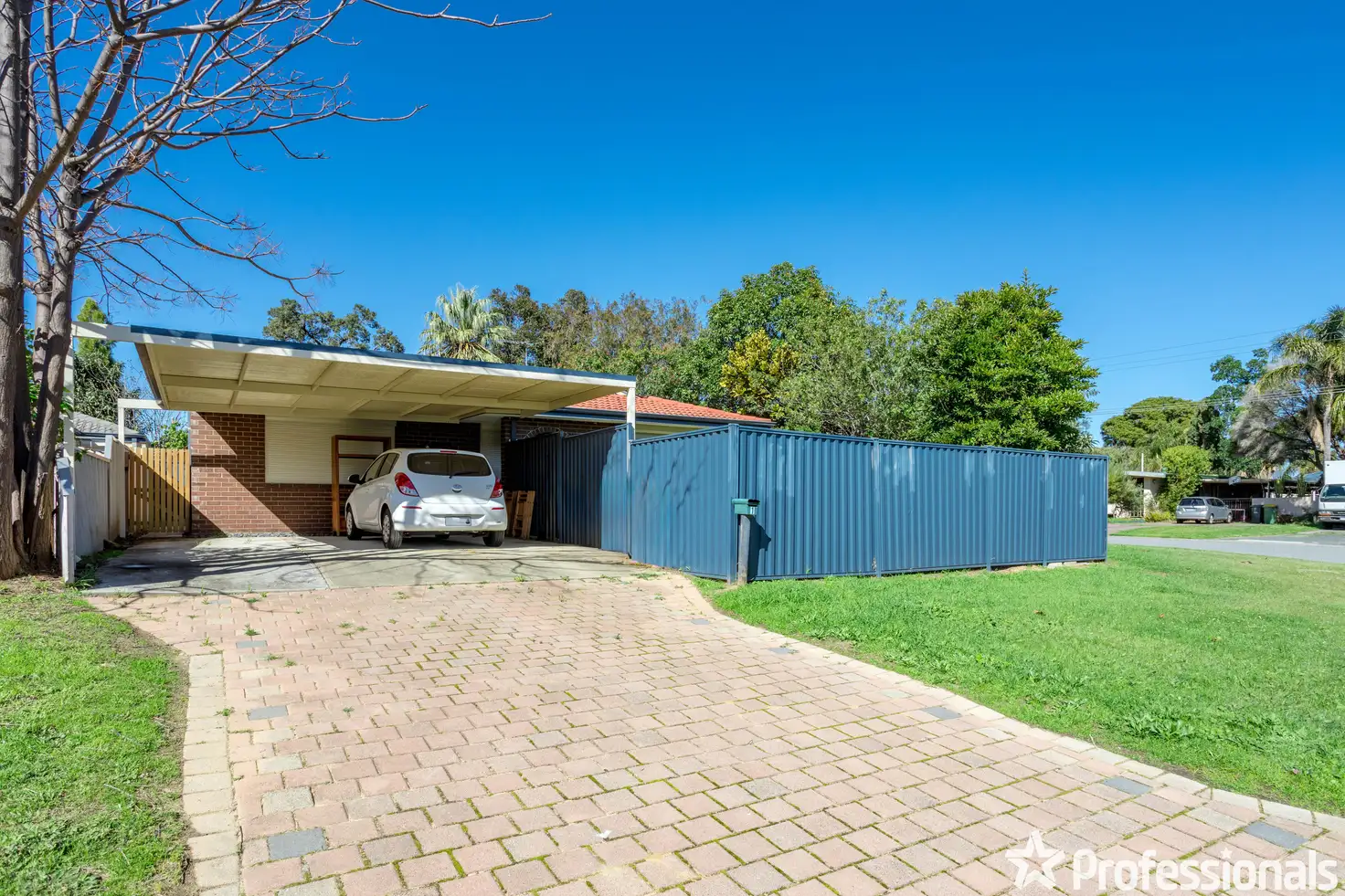 Main view of Homely house listing, 1 Coonong Place, Armadale WA 6112