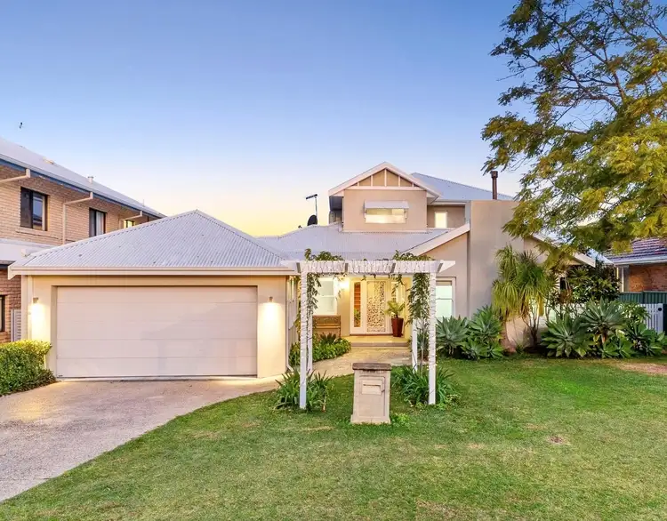 12 Linton Road, Attadale WA 6156