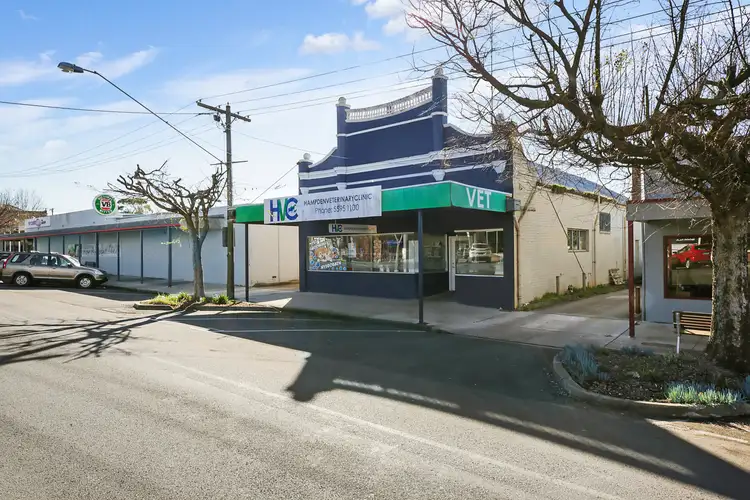 22 Curdie Street, Cobden VIC 3266
