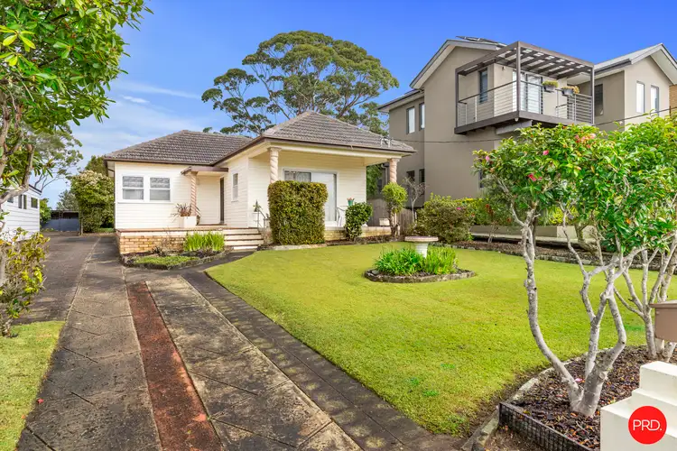 4 Horns Avenue, Gymea Bay NSW 2227
