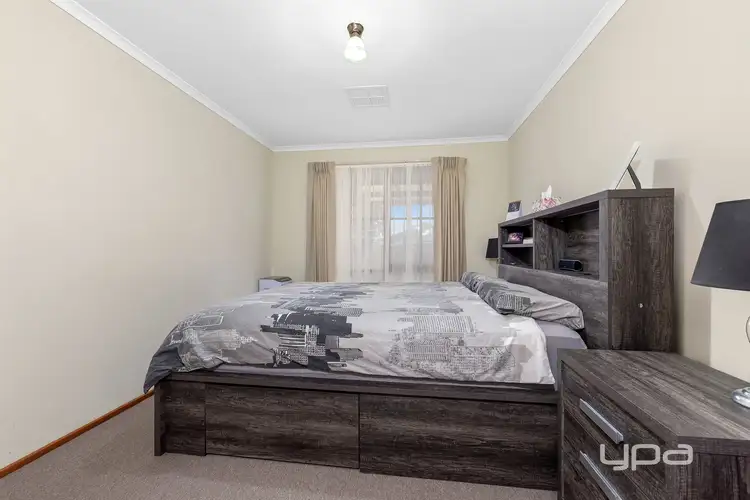 Fourth view of Homely house listing, 9 Baron Court, Kings Park VIC 3021