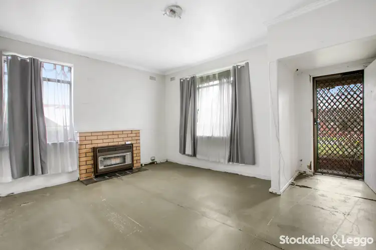 Third view of Homely house listing, 6 Orange Court, Bellfield VIC 3081