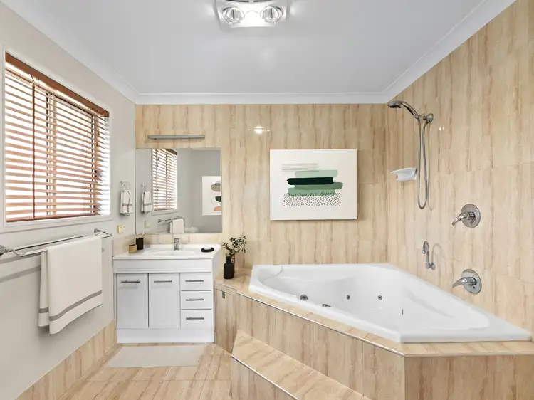 Sixth view of Homely house listing, 2 Fay Court, Fernvale QLD 4306