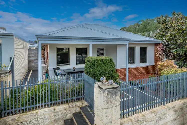 14 Beachside Parade, Yanchep WA 6035