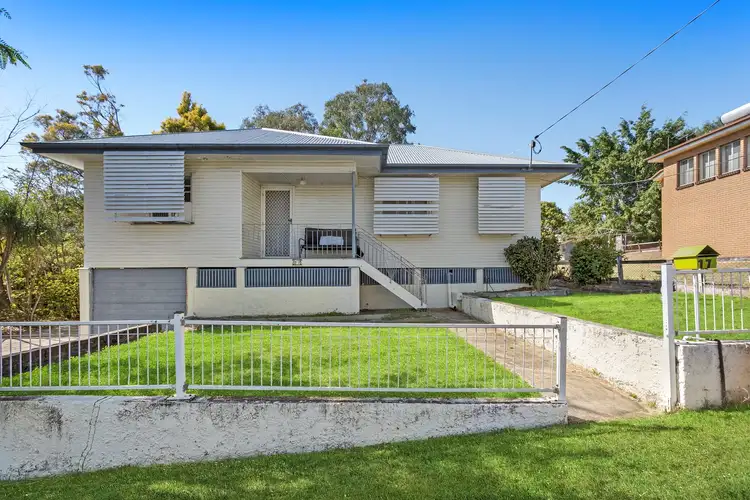 17 Tuggerah Street, North Booval QLD 4304
