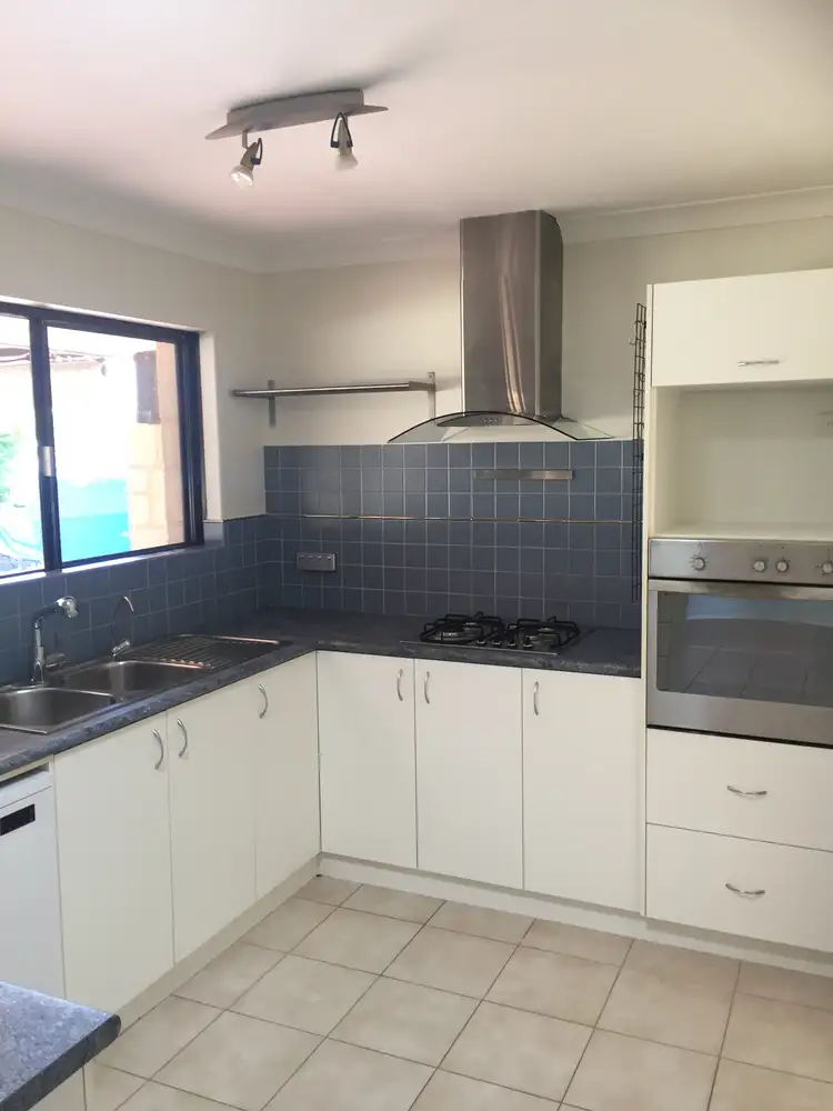 Fifth view of Homely house listing, 5 Dosinia Place, Heathridge WA 6027