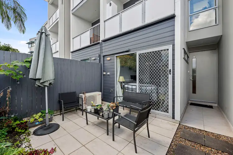 Main view of Homely townhouse listing, 5/66 Richmond Road, Morningside QLD 4170