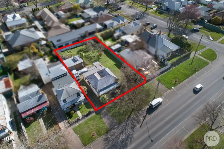 527 Doveton Street North, Soldiers Hill VIC 3350