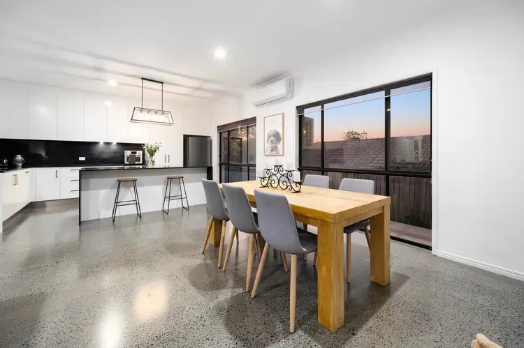 52 Keneally Street, Maudsland QLD 4210