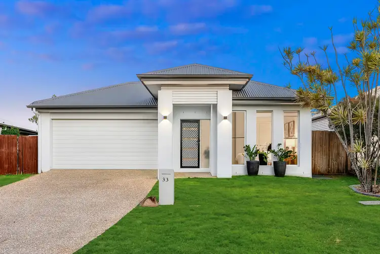 33 Daintree Circuit, North Lakes QLD 4509