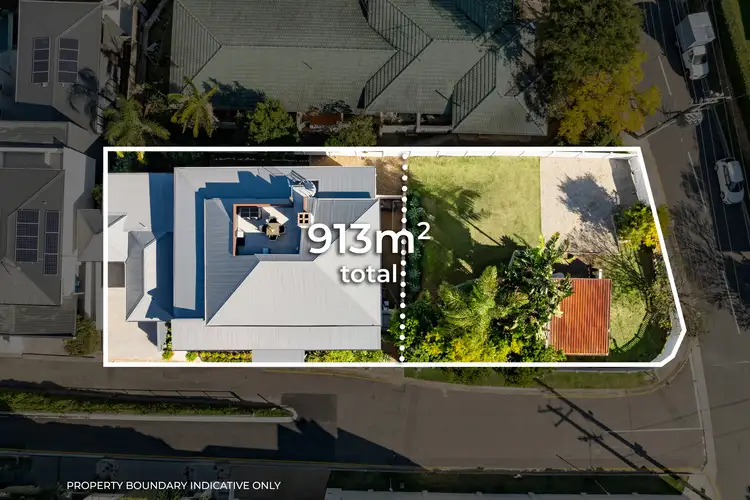 Second view of Homely house listing, 5 Ludlow Street, Hamilton QLD 4007