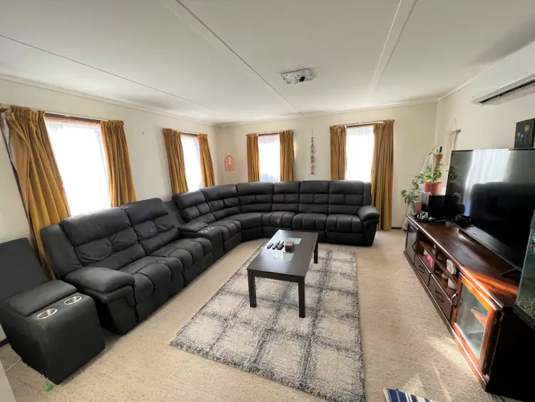Second view of Homely house listing, 10 Gillespie Court, Deniliquin NSW 2710