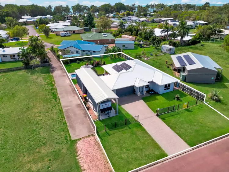 140 Ocean Parade, Balgal Beach QLD 4816